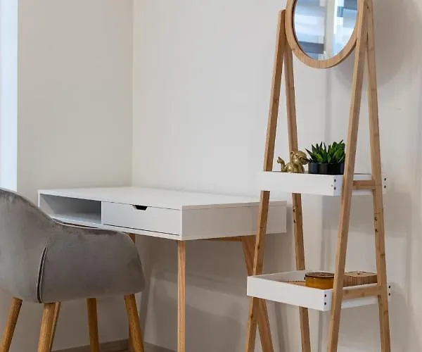 公寓 Center Parking Space *